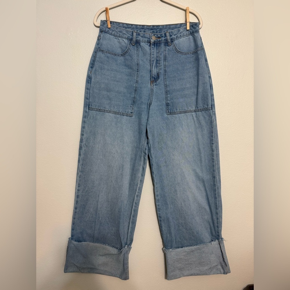 Le Lis High Waisted Wide Leg Cuffed Jeans - Picture 3 of 5